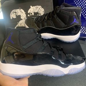 NWT, never worn. Air Jordan 11 Retro “Space Jam”